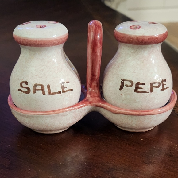 Vintage Italian (Ischia) Salt & Pepper (Sale & Pepe) Shaker with holder - Picture 2 of 16